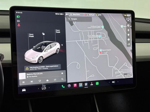 Used 2019 Tesla Model 3 Long Range AWD/4WD image 32