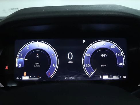 Certified 2024 Jeep Grand Cherokee Altitude image 23