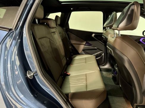 Used 2025 BMW X3 xDrive30i w/ Premium Package image 31