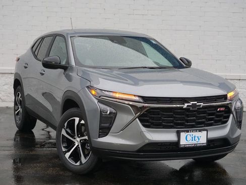 New 2026 Chevrolet Trax RS FWD image 4