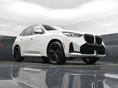 New 2026 BMW X3 xDrive30 w/ M Sport Package AWD/4WD image 44