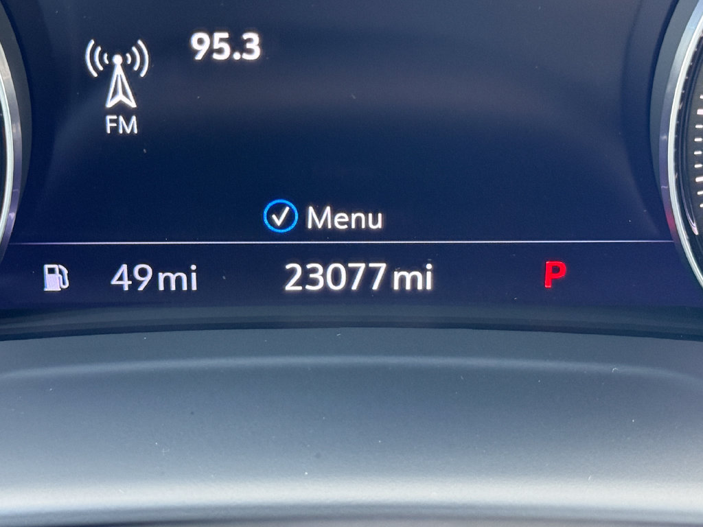 Used 2023 Buick Envision Avenir AWD/4WD image 6