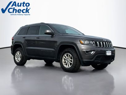 Used 2019 Jeep Grand Cherokee Laredo