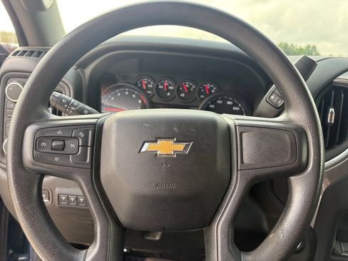 Used 2024 Chevrolet Silverado 2500 Custom w/ Custom Value Package AWD/4WD image 15