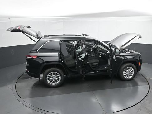 New 2026 Jeep Grand Cherokee Laredo X AWD/4WD image 57