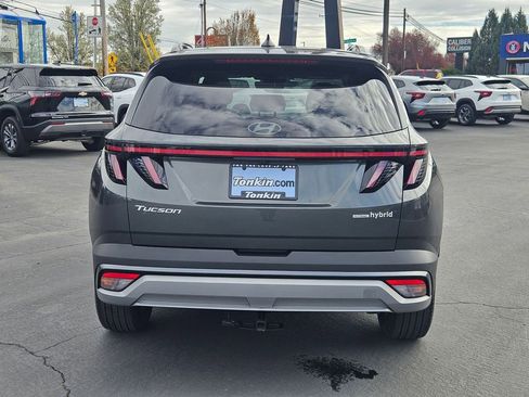 Used 2025 Hyundai Tucson SEL w/ Tow & Go Package AWD/4WD image 5
