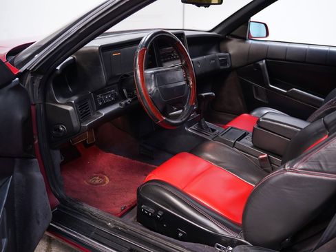 Used 1993 Cadillac Allante image 4