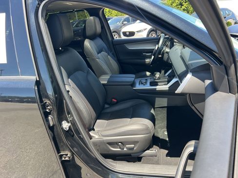 Certified 2025 MAZDA CX-90 3.3 Turbo w/ Preferred Package AWD/4WD image 35