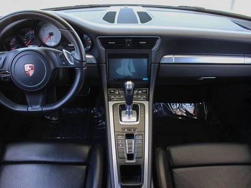Used 2013 Porsche 911 Carrera 4S AWD/4WD image 12