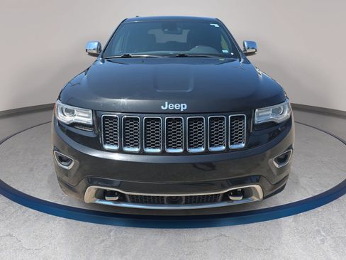 Used 2015 Jeep Grand Cherokee Overland w/ Advanced Technology Group AWD/4WD image 2