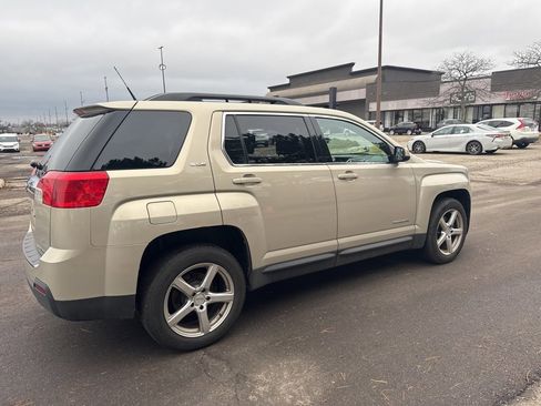 Used 2012 GMC Terrain SLE w/ Convenience Package image 3