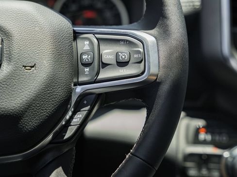 New 2026 RAM 1500 Laramie AWD/4WD image 31