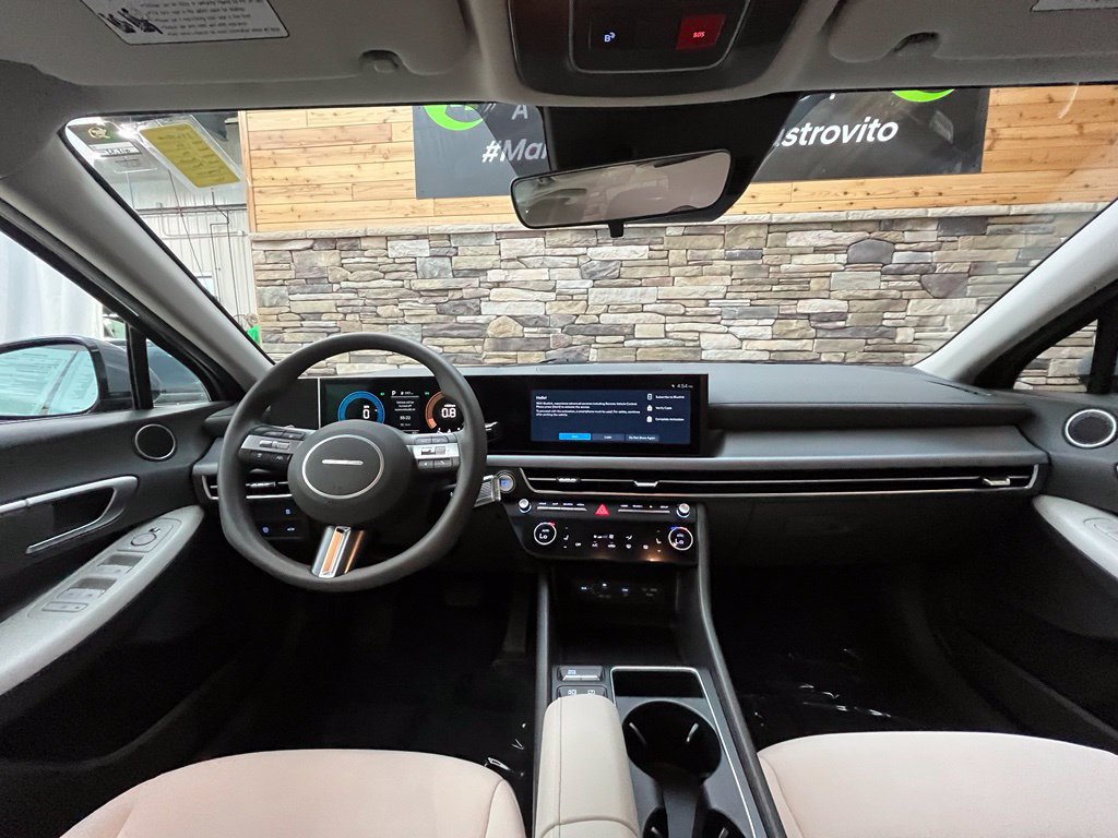 Used 2024 Hyundai Sonata SEL AWD/4WD image 33