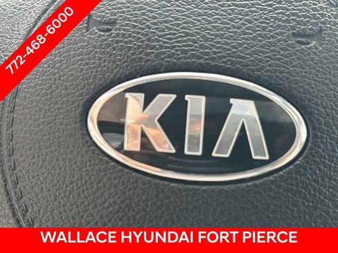 Used 2020 Kia Telluride EX w/ Towing Package FWD image 32