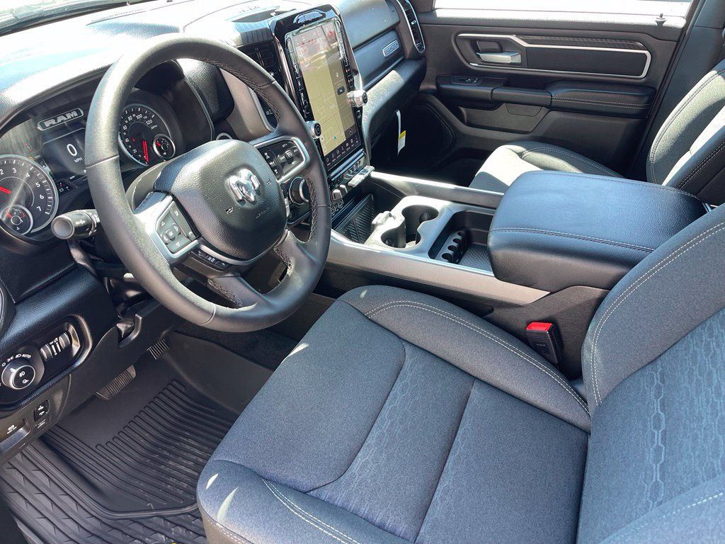 New 2026 RAM 1500 Big Horn AWD/4WD image 17