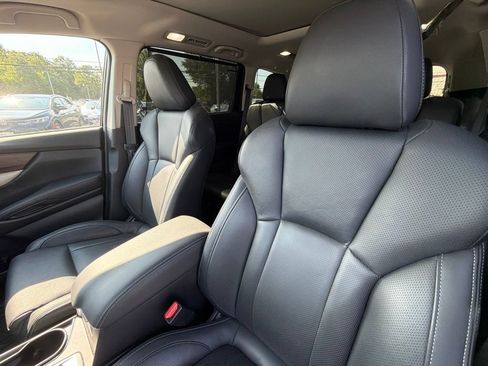 Used 2022 Subaru Ascent Touring w/ Popular Package #2A AWD/4WD image 10