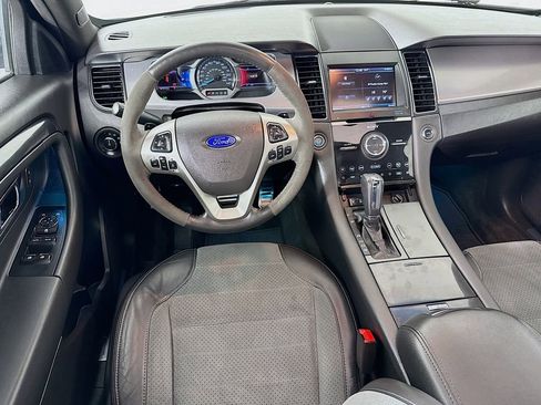 Used 2013 Ford Taurus SHO image 27