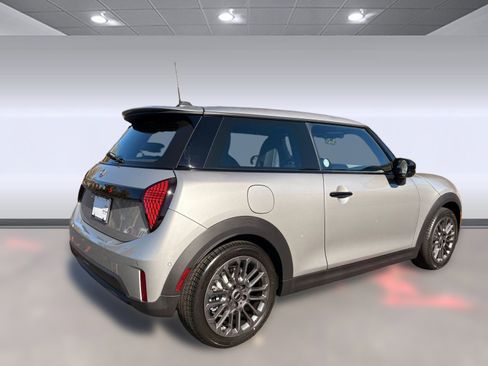 New 2026 MINI Cooper S image 9