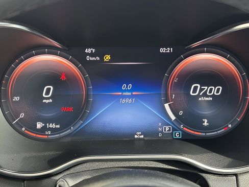 Used 2023 Mercedes-Benz C 300 image 18