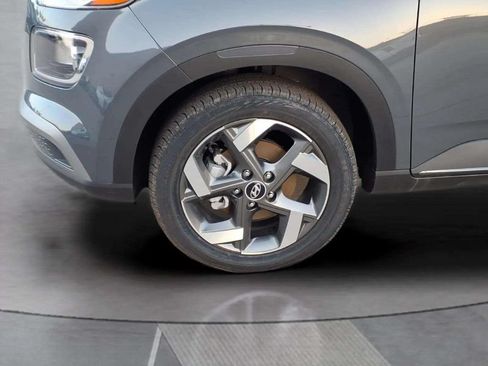 New 2026 Hyundai Venue SEL FWD image 15