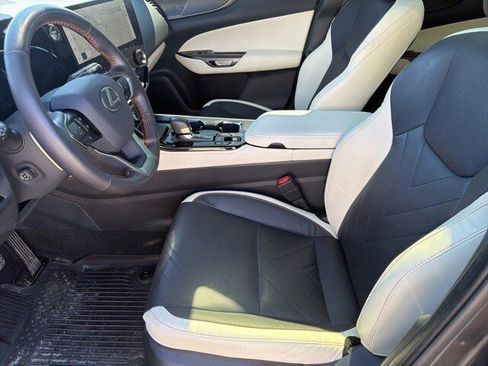 Used 2024 Lexus NX 350h AWD w/ Vision Package image 10