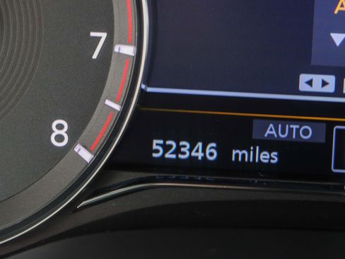 Used 2024 INFINITI QX80 Luxe AWD/4WD image 16