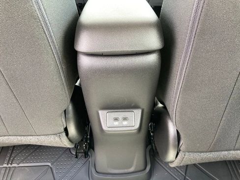 New 2027 Chevrolet Bolt LT w/ Comfort Package FWD image 22