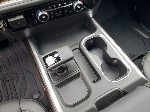 New 2026 GMC Sierra 1500 Elevation image 39