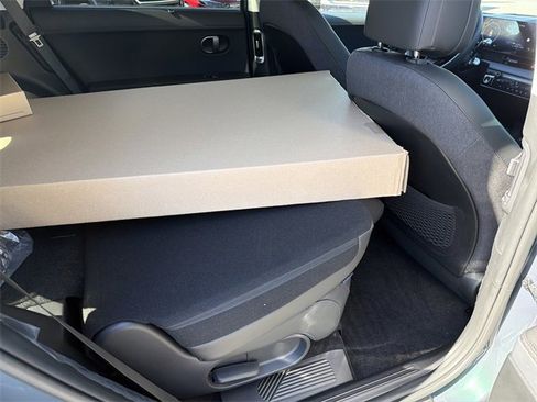 New 2026 Hyundai Ioniq 5 Limited image 15