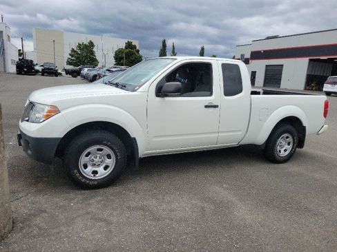 Used 2019 Nissan Frontier S RWD image 9