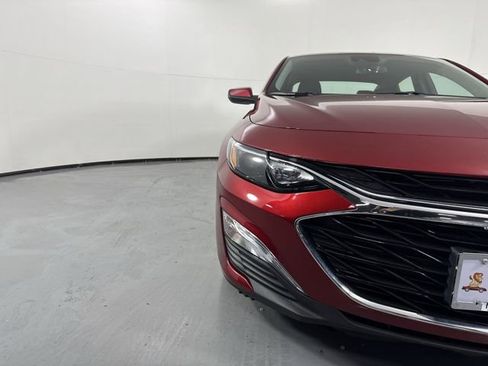 Used 2023 Chevrolet Malibu RS image 28