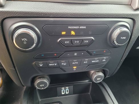 Used 2021 Ford Ranger XLT w/ Equipment Group 301A Mid image 19