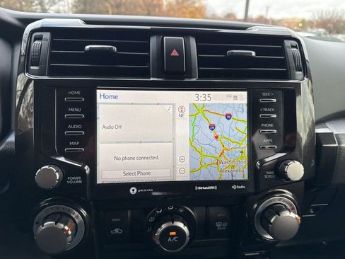 Used 2024 Toyota 4Runner TRD Off-Road Premium image 41