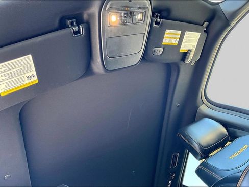 Certified 2025 Ford Expedition Tremor AWD/4WD image 22