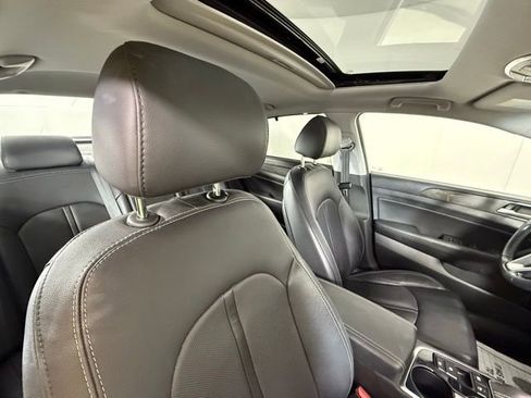 Used 2018 Hyundai Sonata Limited w/ Limited Ultimate Package 03 image 33