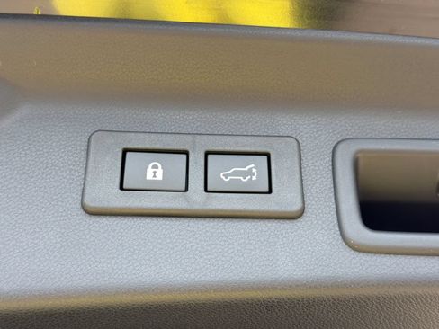 New 2026 Subaru Forester Touring AWD/4WD image 21