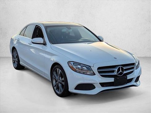 Used 2015 Mercedes-Benz C 300 4MATIC Sedan image 3