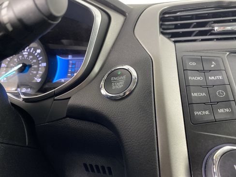 Used 2018 Ford Fusion S FWD image 24