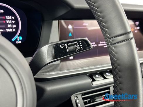 Used 2026 Porsche 911 Carrera image 19