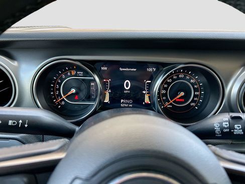 Used 2022 Jeep Wrangler Unlimited Sport AWD/4WD image 37