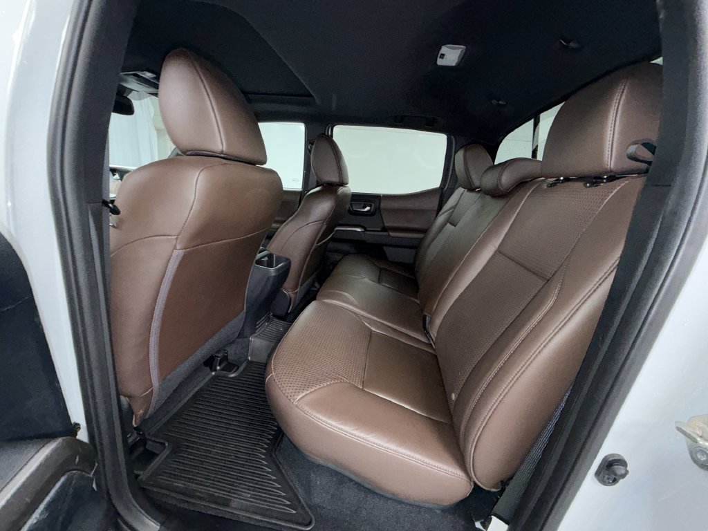 Certified 2021 Toyota Tacoma Limited AWD/4WD image 6