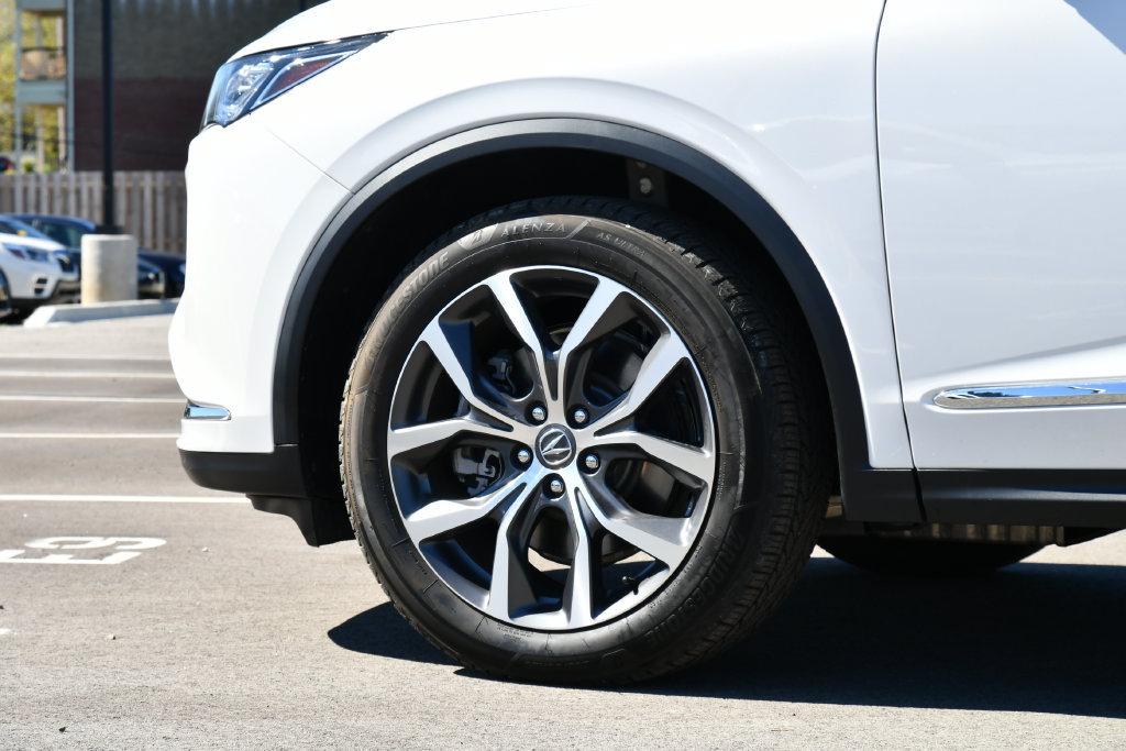 Used 2024 Acura MDX w/ Technology Package AWD/4WD image 17