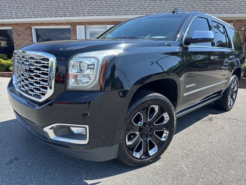 Used 2019 GMC Yukon Denali w/ Denali Ultimate Package AWD/4WD image 48