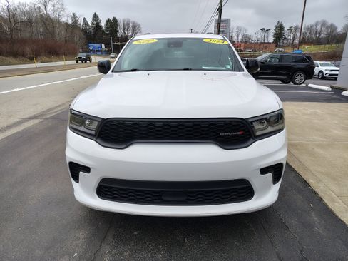 Certified 2024 Dodge Durango GT image 3