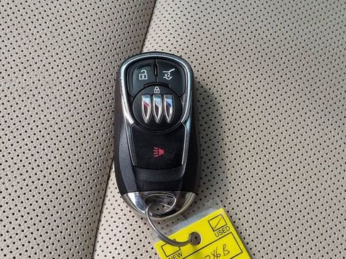 Used 2024 Buick Encore GX Sport Touring w/ Black Roof Package FWD image 27