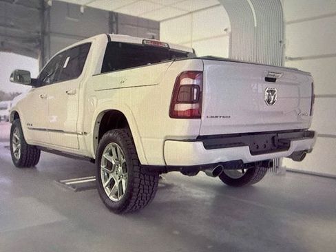 Used 2019 RAM 1500 Limited AWD/4WD image 4