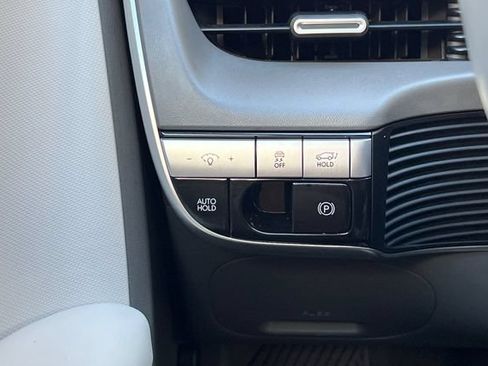 Certified 2024 Hyundai Ioniq 5 SEL RWD image 36