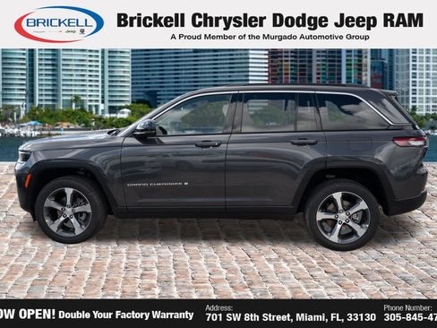 New 2026 Jeep Grand Cherokee Limited RWD image 8
