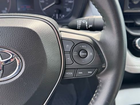Used 2024 Toyota Corolla SE image 15