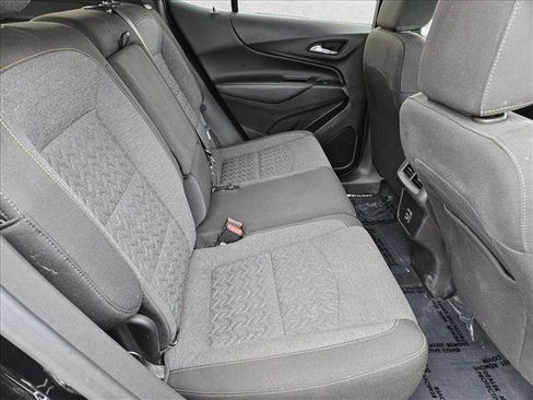 Used 2022 Chevrolet Equinox LT FWD image 23